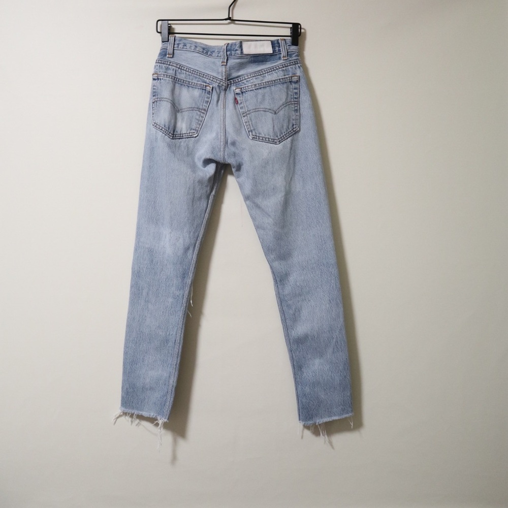 Re/Dun Straight Skinny Levi’s - Picture 5 of 7